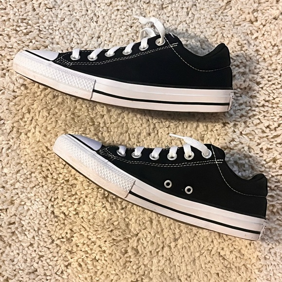 Kids Converse all star sneakers - Picture 4 of 9